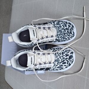 Adidas Cheetah Sneakers